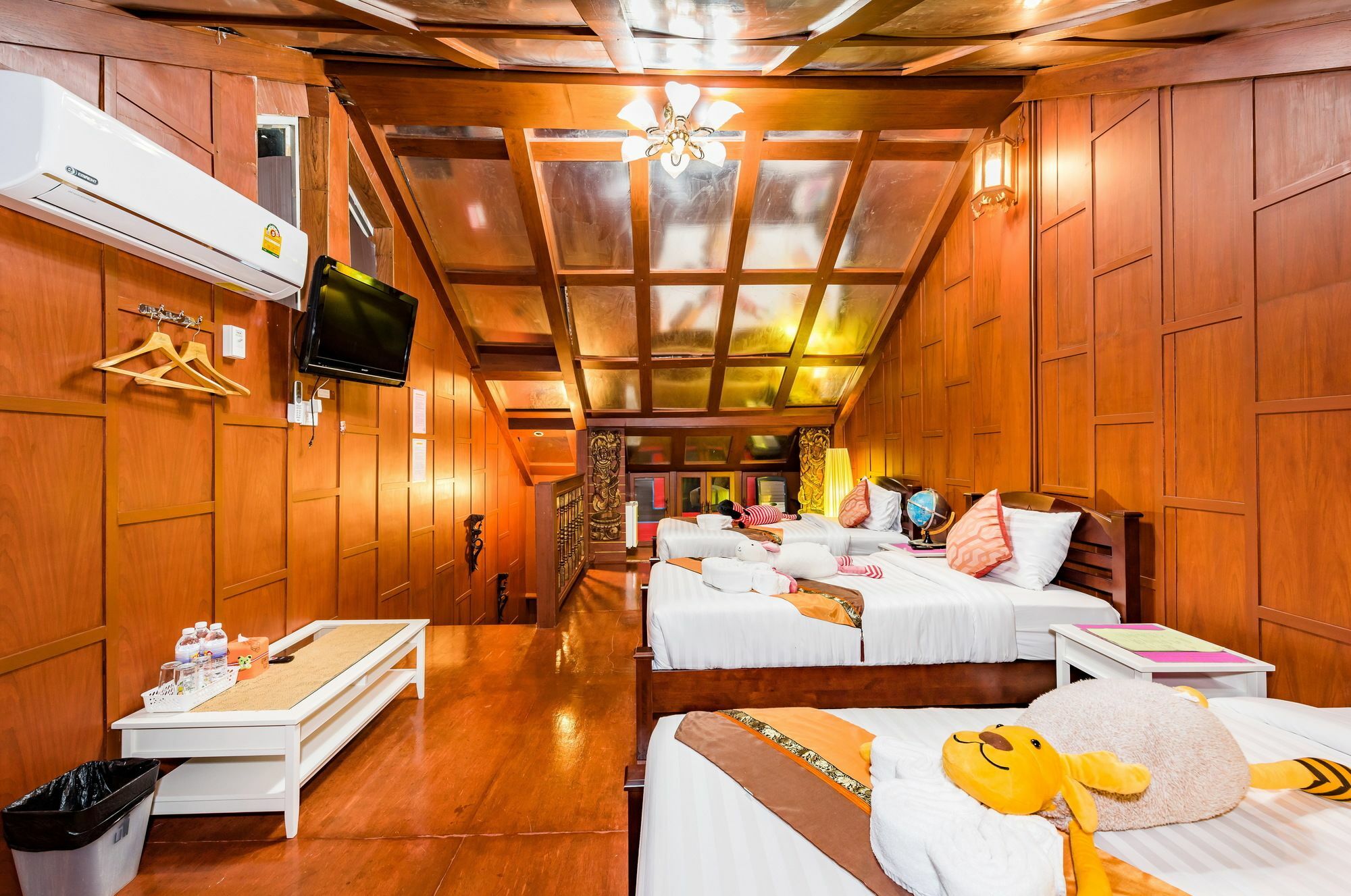 Baan Ratchapruek Villa Phuket Exteriör bild