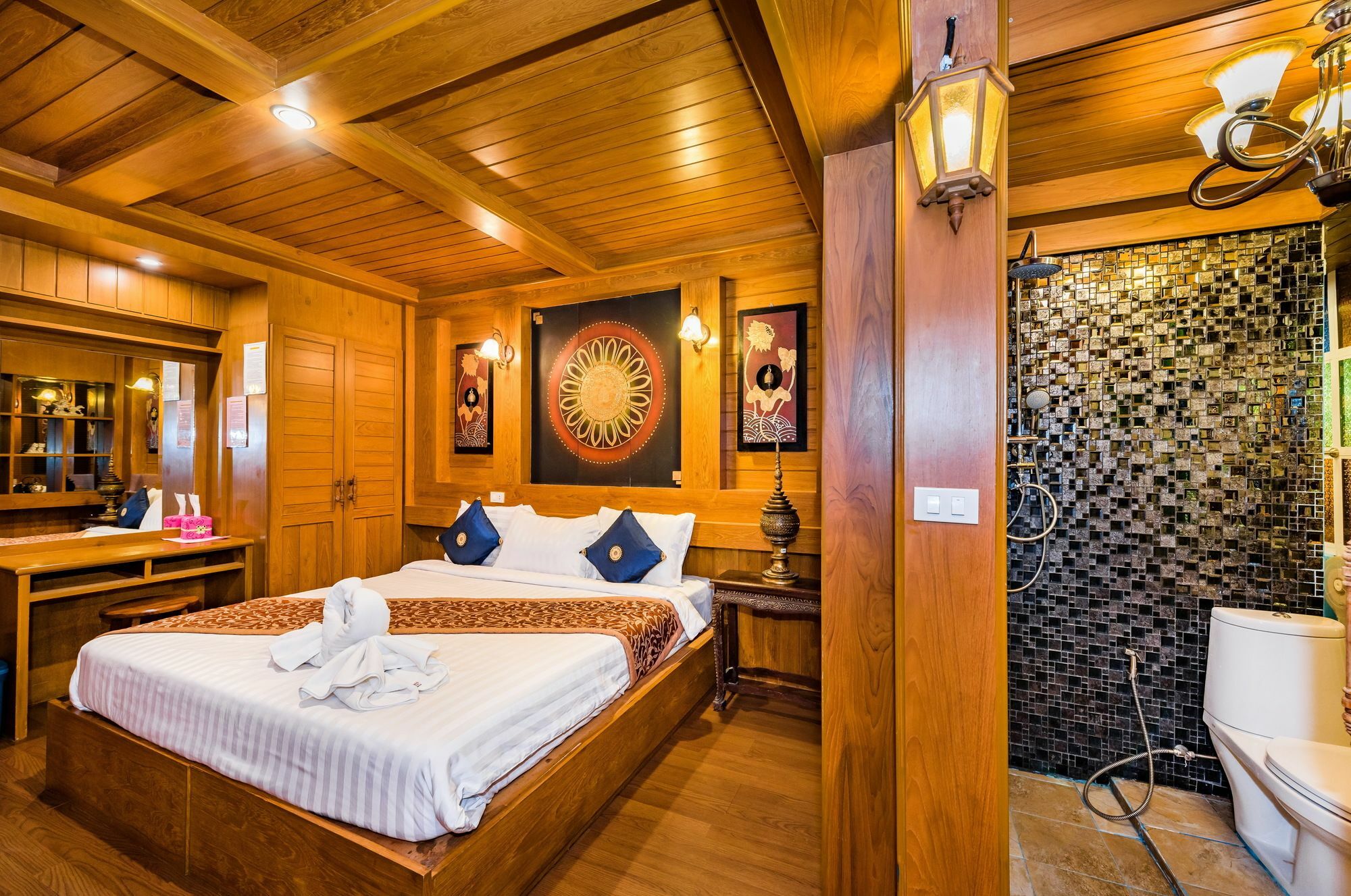 Baan Ratchapruek Villa Phuket Exteriör bild